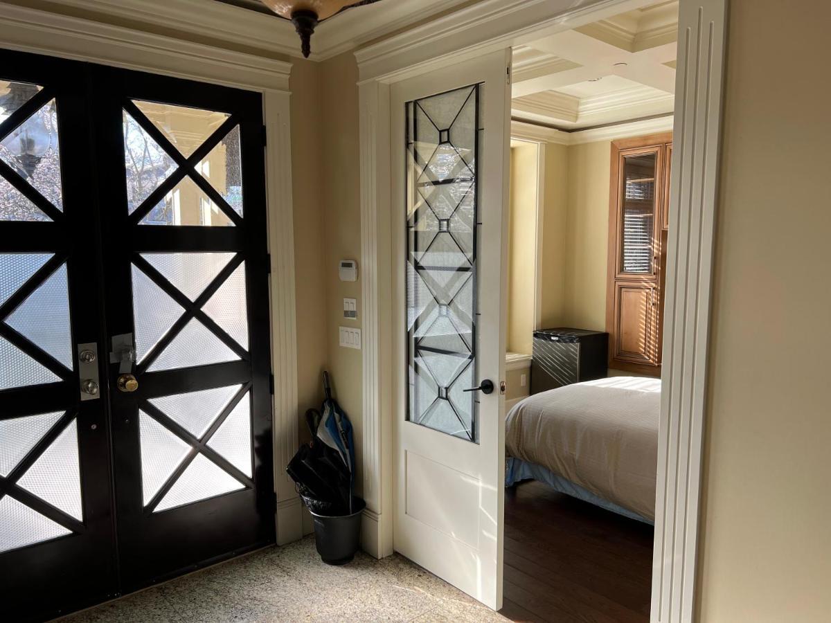 Mike'S Luxury House Διαμέρισμα Βανκούβερ Εξωτερικό φωτογραφία